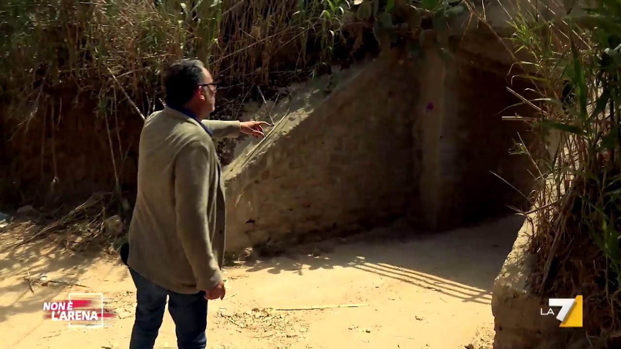 Scarcerazioni: Maria Rosaria Di Dio, nota come la Mantide di Gela, condannata a 22 anni, torna ...