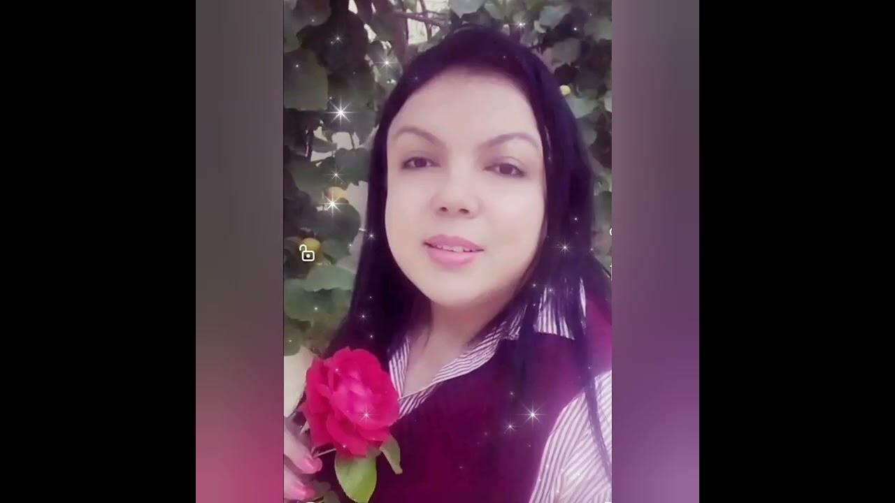 Charisma and photogenic & angelic looks Leadership Pragmatique ⚜️ Experte Raoudha Ahmed Bouazzi 