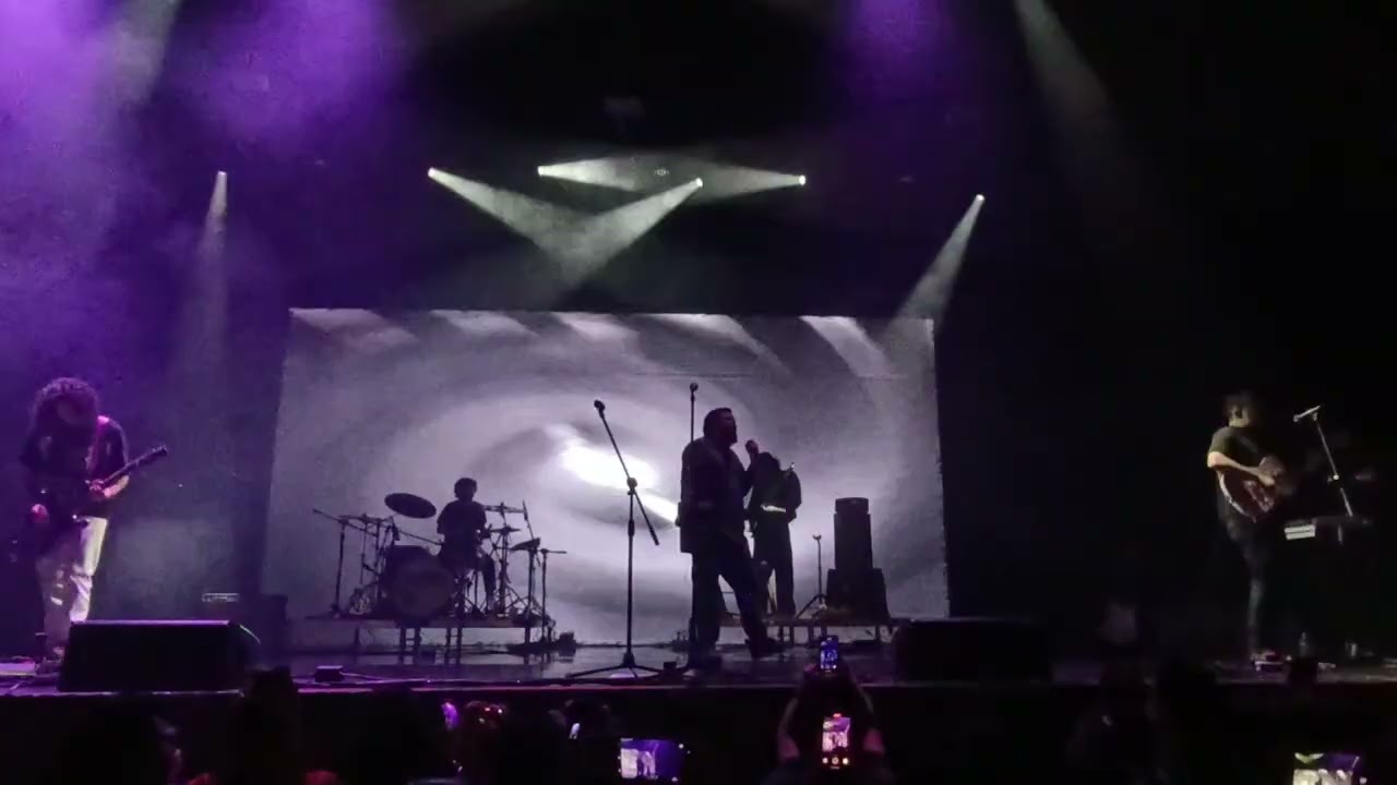 PORTER HOST OF A GHOST