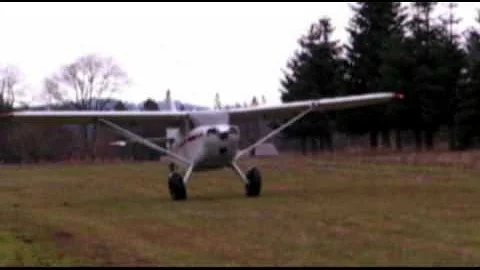 Larry (Stinson 108) & Kelly (C172) visit Biggles J...