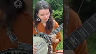 Willow Osborne On The Banjo