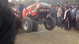 Bullet vs Tractor Stunts John deere royal enfield Bullet Farmtrac in Punjab screenshot 2