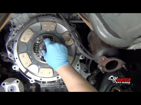How to Install a Ceramic Clutch on a 2007-2014 Toyota FJ Cruiser How to Install a Ceramic Clutch on a 2007-2014 Toyota FJ Cruiser