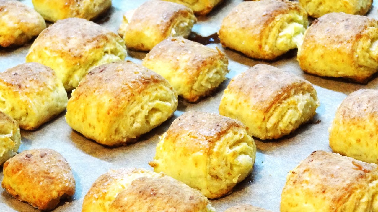 Varškinės bulkutės su kokosu