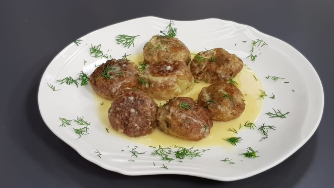 Qofte me patëllxhanë dhe salcë limoni nga zonja Vjollca