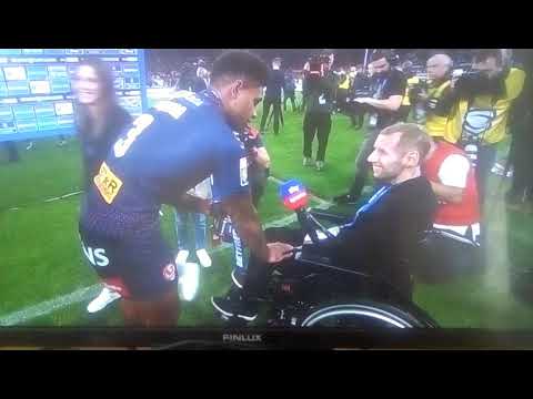 Kevin Naiqama Respecting Rob Burrow 👏