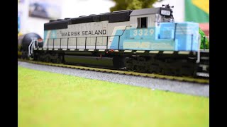 ✔NORFOLK SOUTHERN MAERSK EMD SD40-2 #3329 – ATHEARN TANQUEIRO