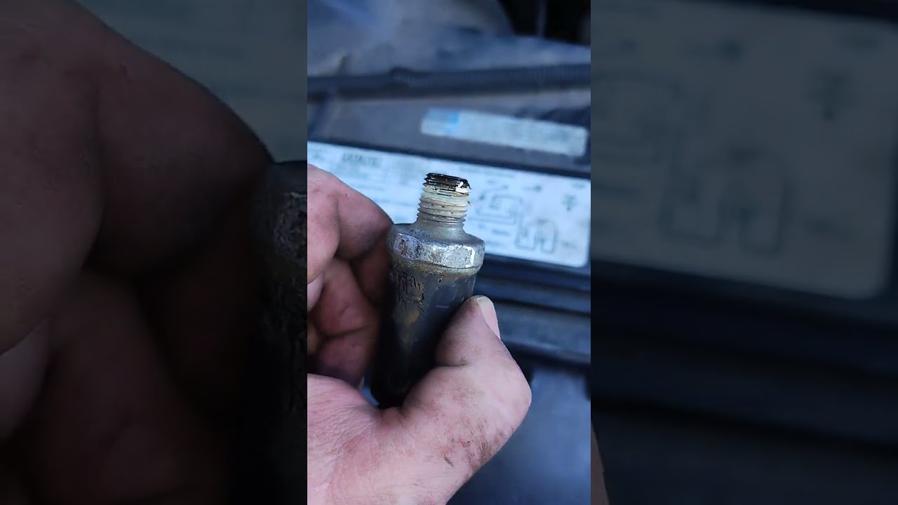 Oil pressure sensor/switch 1995 Chevy 5.7 liter 350......... The easy way😉