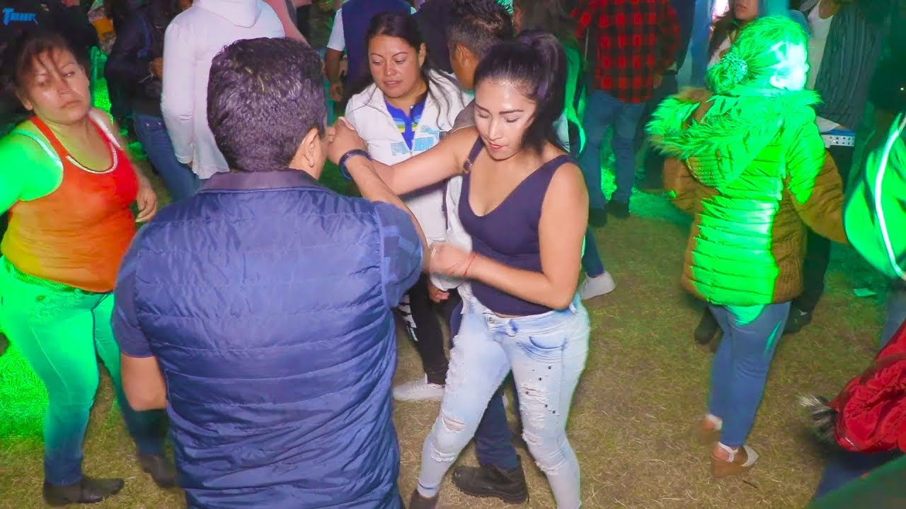 //UNA CUMBIA COLOMBIANA CON ACORDEON// SONIDO LA CHANGA SANTIAGO CUAUTLALPAN sonido bleach
