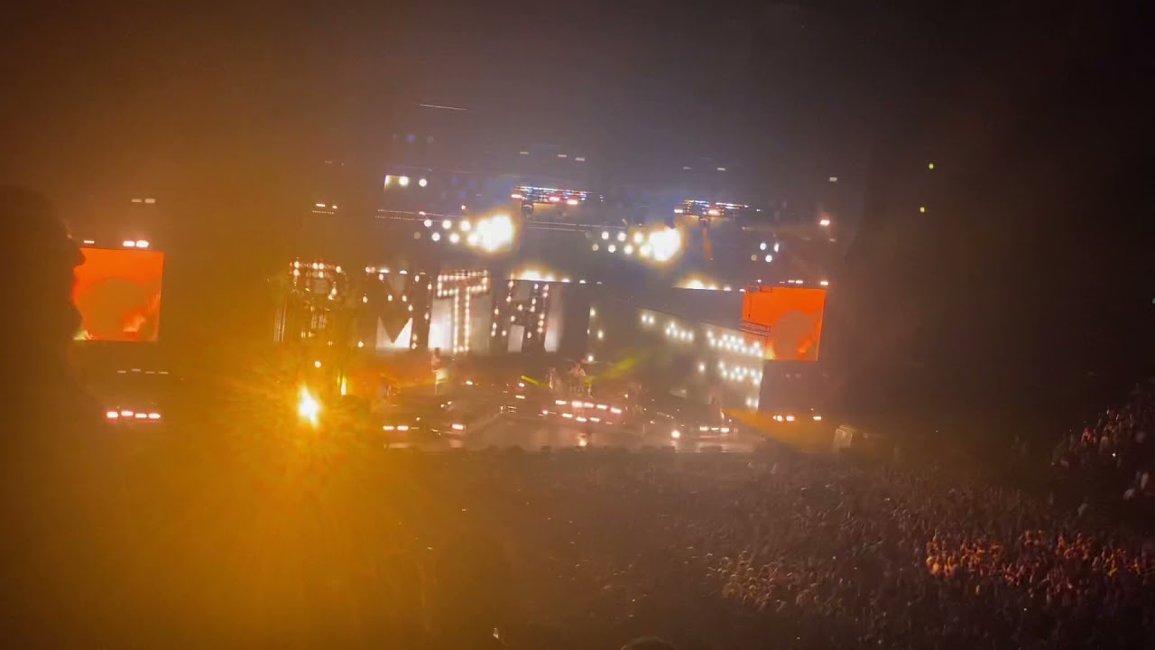 Bring Me The Horizon - Drown (FlyDSA Arena, Sheffield)