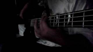 Mussolini Mosh - Gama Bomb - Bass cover.wmv