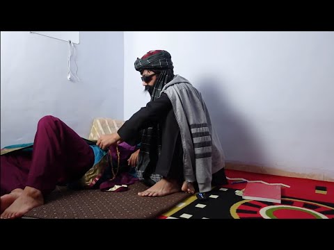        زندگی سیاه زن بی اولاد که وادار می شود پیش ملالندی