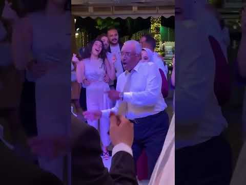 ابو عروسه يجنن الرقص