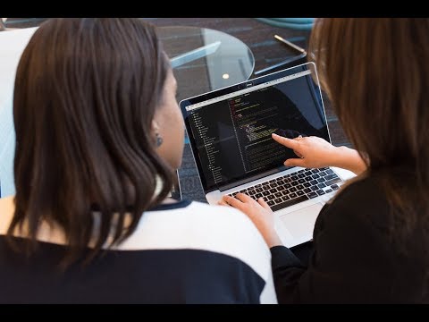 Python Programming Interview Questions 1 | SGD vs Batch Gradient Descent Answer B