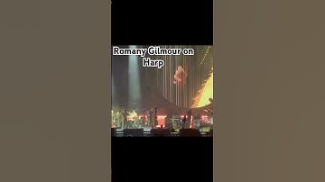 Romany Gilmour’s harp stuns with David at Brighton gig on ‘Between Two Points.’ #DavidGilmour