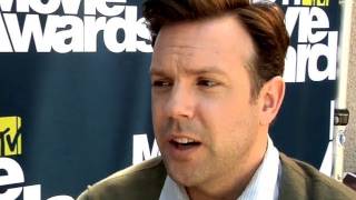 SNL funnyman Jason Sudeikis and his Bieber fever!!!