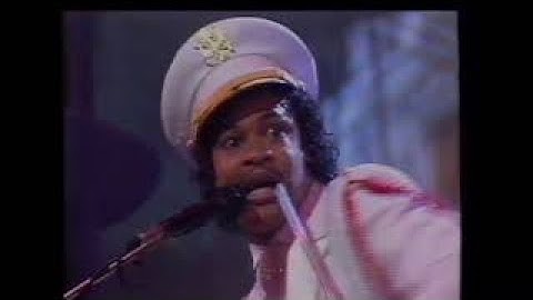 Roger Troutman of Zapp - More Bounce To The Ounce (Live) Late 1980