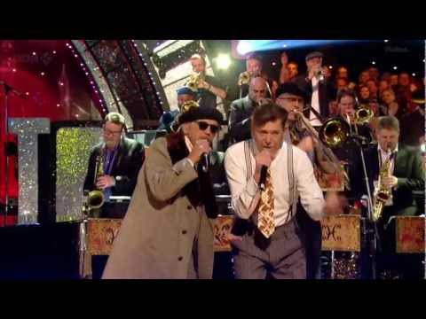 Dexys - Come On Eileen (Jools Annual Hootenanny 2013)