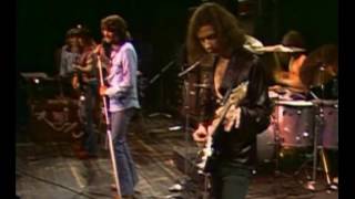 Smoke on the water  -  Deep Purple