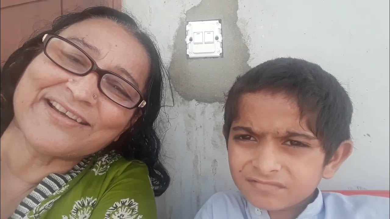 Tery Masoom Sawalon Sy Pareshan Hoon Me YouTube tery-masoom-sawalon-sy-pareshan-hoon-me-youtube