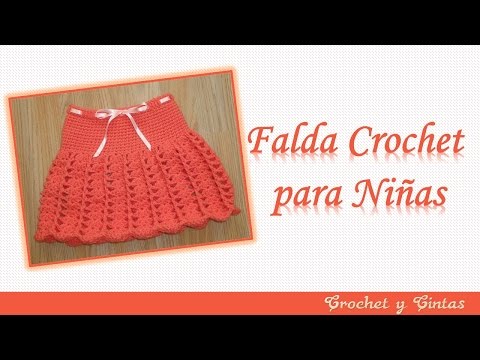 Falda para niña tejida a crochet (ganchillo) con abanicos y punto relieve