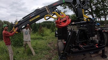 Attaching a Farmi Log Grapple to a Hay Wagon