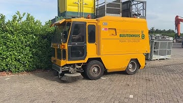 STM Trading KVK-77 Hofmans HMF 400 Operating