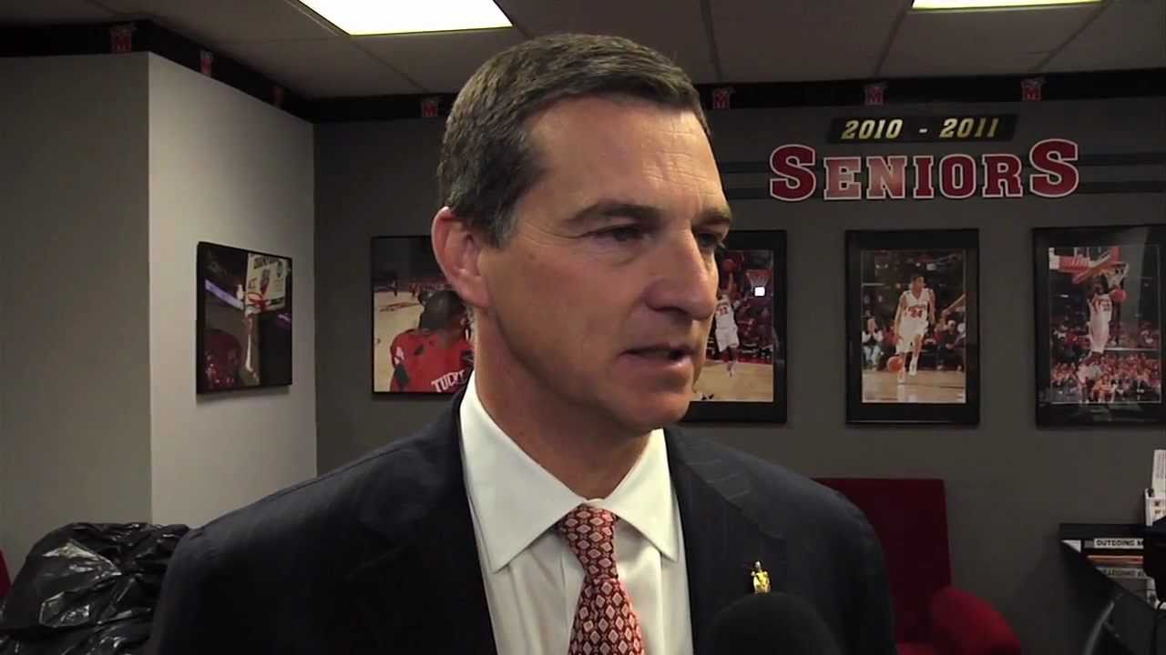 Maryland Terrapins men's basketball coach Mark Turgeon steps ...