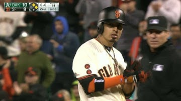 OAK@SF: Pena pulls the Giants within one in the 8th