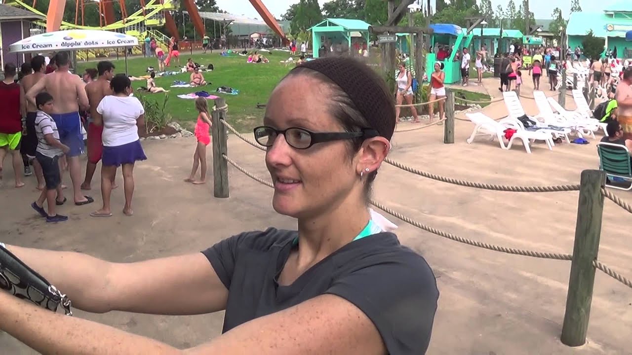 Kentucky Kingdom and Hurricane Bay very hot and very crowded (June 1st, 2014)