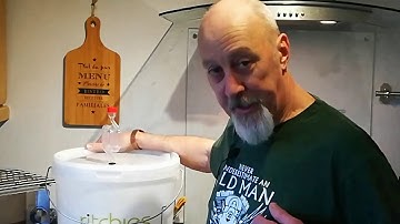 How to make Blackcurrant Wine