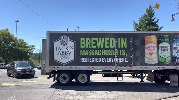 Protected/permissive right turn signal with LPI