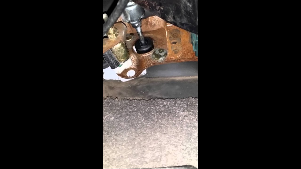 1995 Toyota 4 4runner clutch pedal scraping YouTube