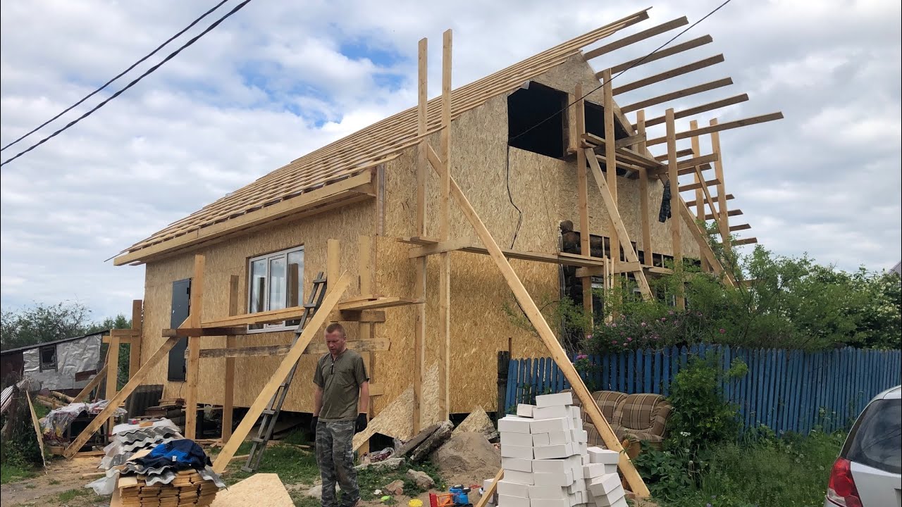 Реконструкция деревянного дома, заводим перекрытие, демонтаж крыши ...