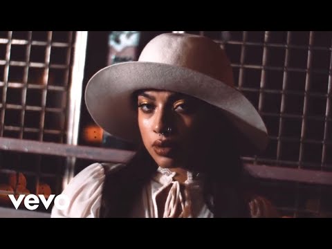 Kiana Ledé - Heavy ft. Jennifer Lewis (Official Video)