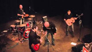 TOTÁLNÍ NASAZENÍ - křest CD & Krokodýl Ghandee (unplugged - live)
