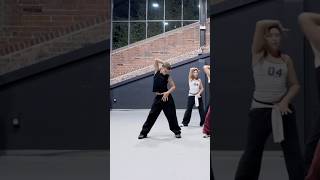 Famous It’s my BIRTHDAY today! #australiandancer Wealth