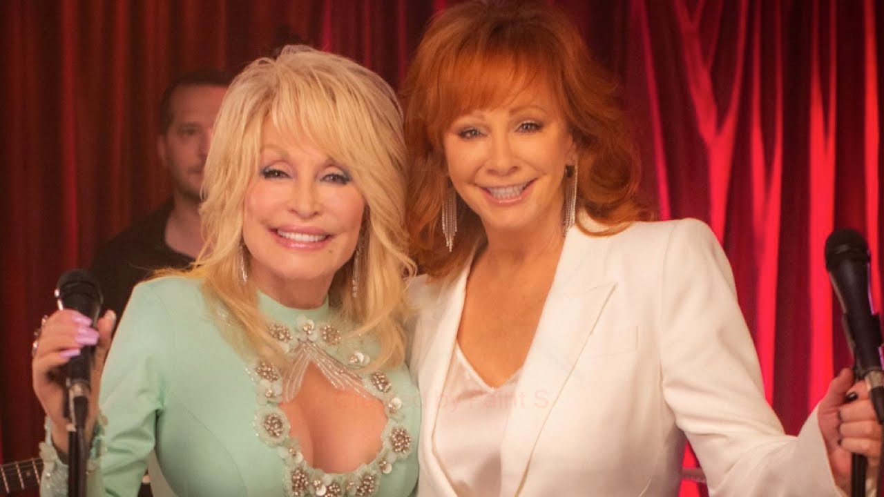 Reba McEntire Wants Dolly Parton To Play Her In A Biopic