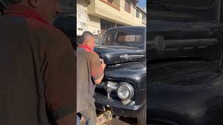 Como se les ocurrió ponerle ese motor ???