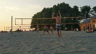 Ardi & Oxy vs Justy & Exotic.  Sunset Sesh Finals