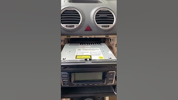 Seamless Connectivity: SCUMAXCON RCD360 Pro3 wireless CarPlay and Android Auto for VW Jetta