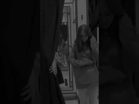 ويلي يا ويلي شو عامل فيني لو بزعل مرة بوسي يراضيني N Y