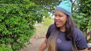 Índia Sandrinha Mostra O Seu Sítio