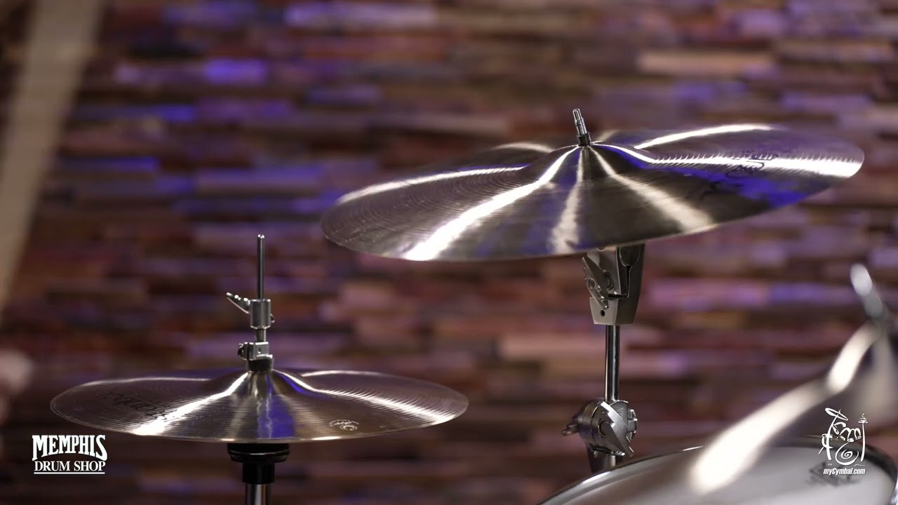 Istanbul Agop 18