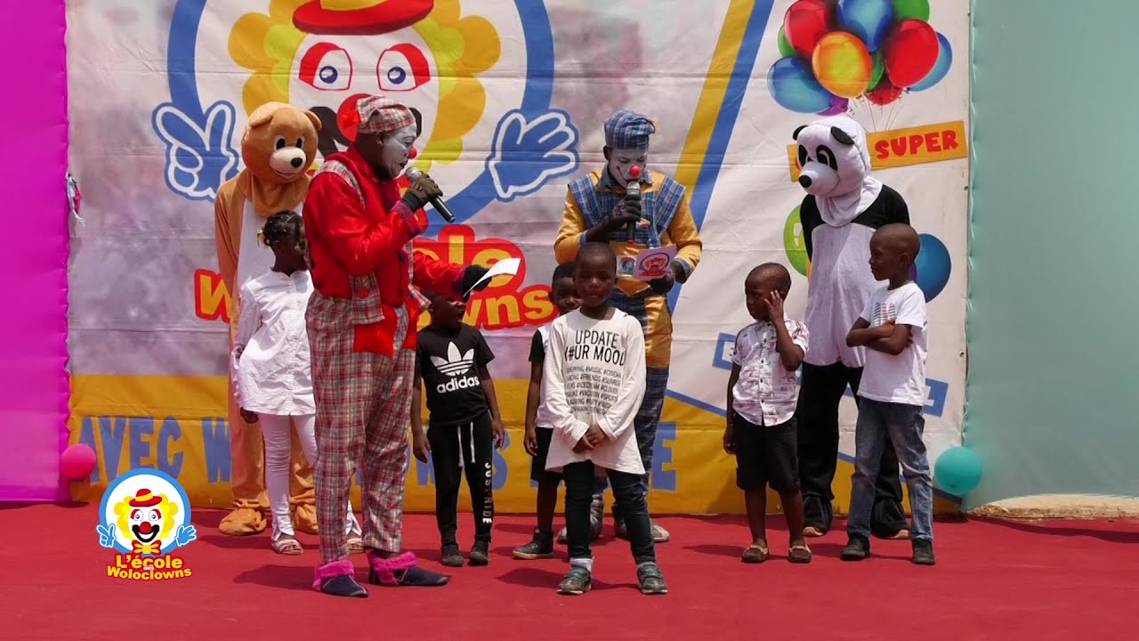 L'école des woloclowns du 30 mars 2022 au groupe scolaire 