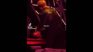 Wooyoung and Backup dancer #wooyoung #ateez #ateezmemes #ateezedit #kpop #fyp #우영 #에이티즈 우영