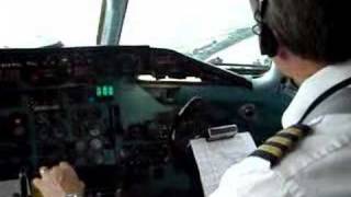 NWA DC9 FD video of landing @ Reagan/National