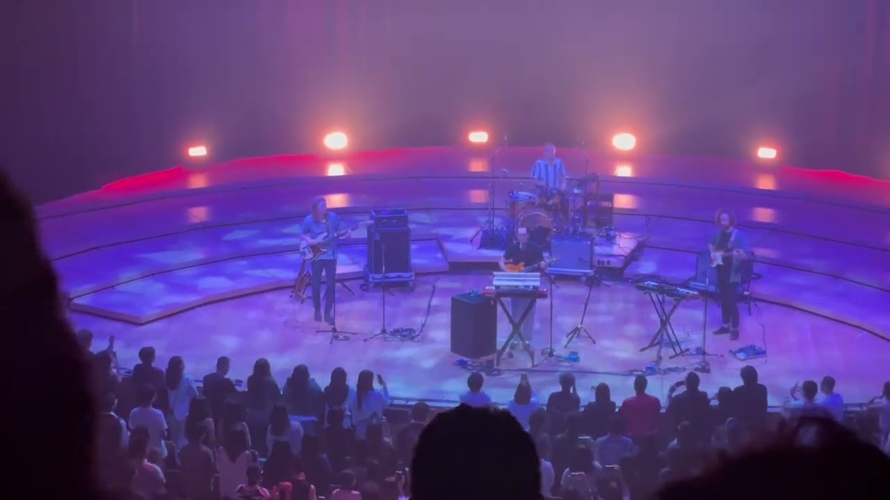 Vansire - Angel Youth | Live in Singapore, 6 March 2024