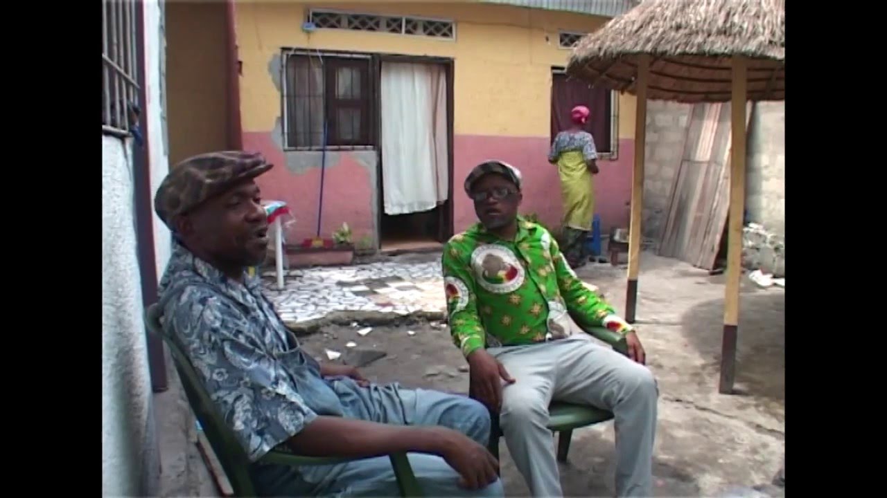 Theatre "Les Attaquants du Rire" dans : LIPUTA (Serie Congolaise)