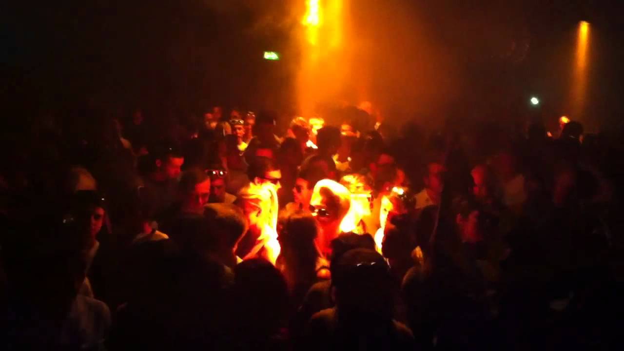 Bobby Burns drops Save the world 14052011 MOS